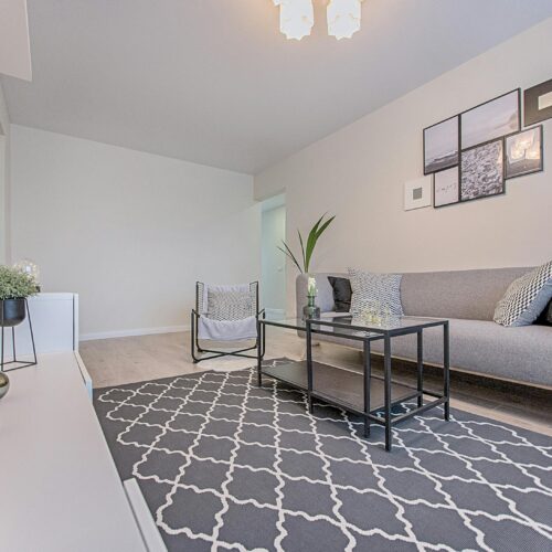 Tapeta z włókna szklanego: Uniwersalne rozwiązanie na ściany?