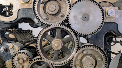 Milimetr po milimetrze – Inżynieria precyzji w przekładniach mechanicznych